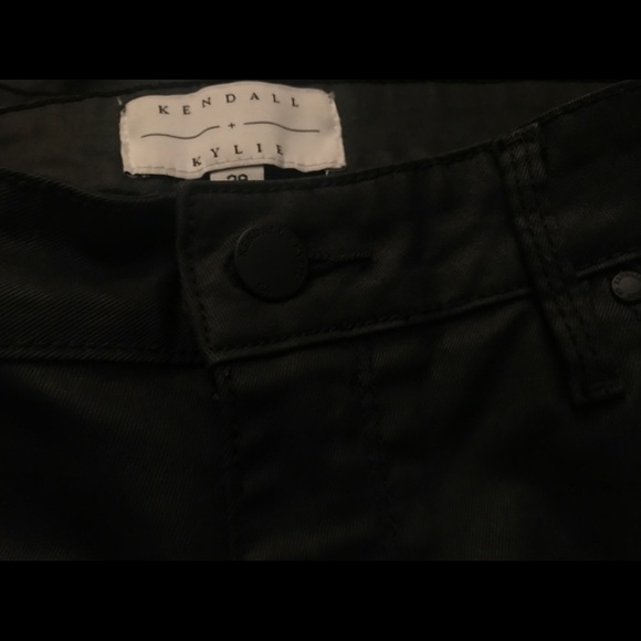 Kendall & Kylie🌹Black knee slit pants🌹 WOWfabric - Picture 5 of 15